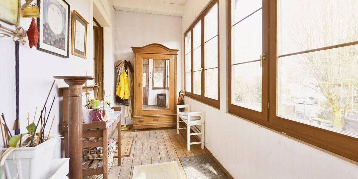 Mehrfamilienhaus, Wohnhaus Frankfurt am Main Seckbach - 6 Zimmer, 242 m&sup2;, 1.200.000&euro; | Angebot:26139136