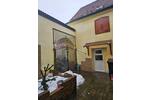 Einfamilienhaus Falkenstein - 6 Zimmer, 410 m&sup2;, 240.000&euro; | Angebot:26447243
