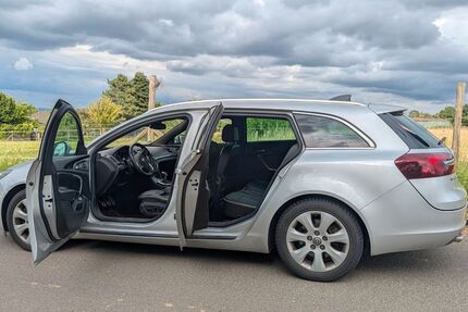 Opel Insignia 135.000 km 7.100 &euro; Bornheim 53332