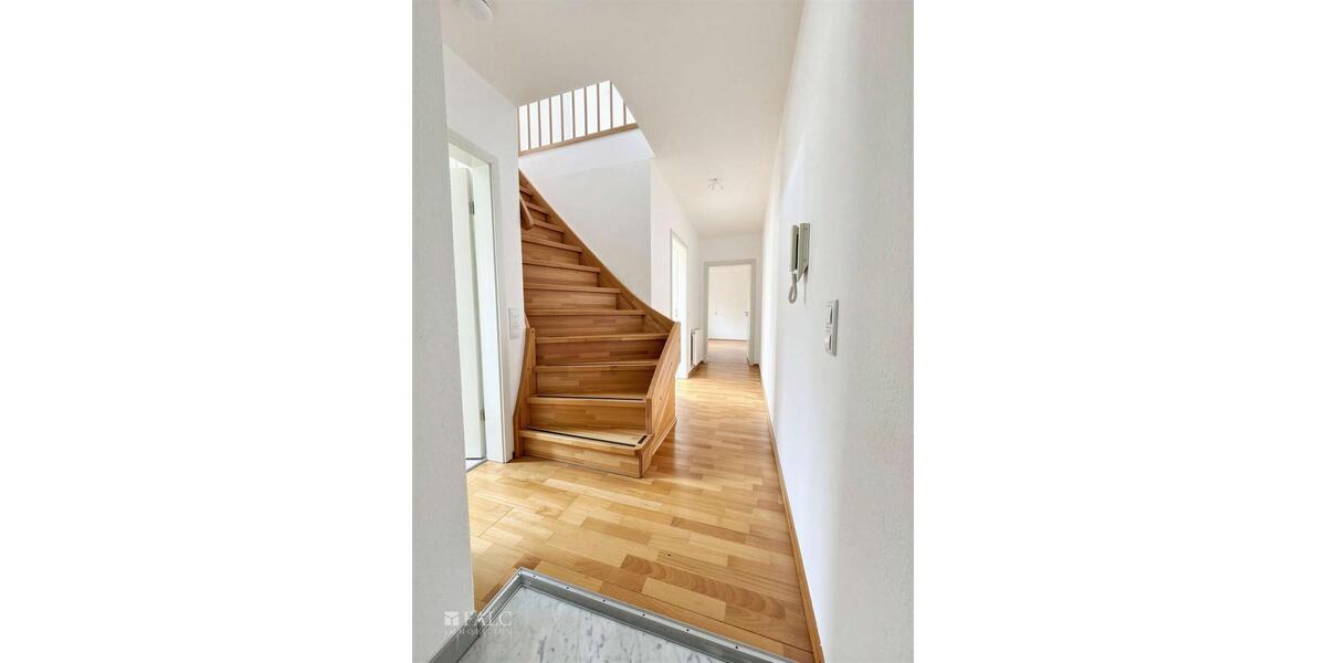 Maisonettenwohnung Wiesloch - 3.5 Zimmer, 120 m&sup2;, 1.100&euro; | Angebot:26289267