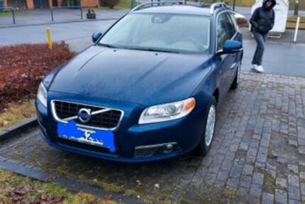 Volvo V70 332.000 km 9.000 &euro; Ransbach-Baumbach ko 56235