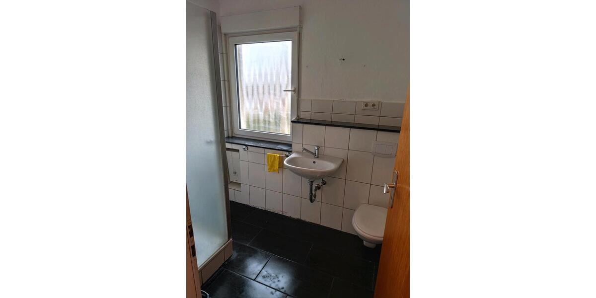 Etagenwohnung Andernach - 3 Zimmer, 90 m&sup2;, 750&euro; | Angebot:25017510