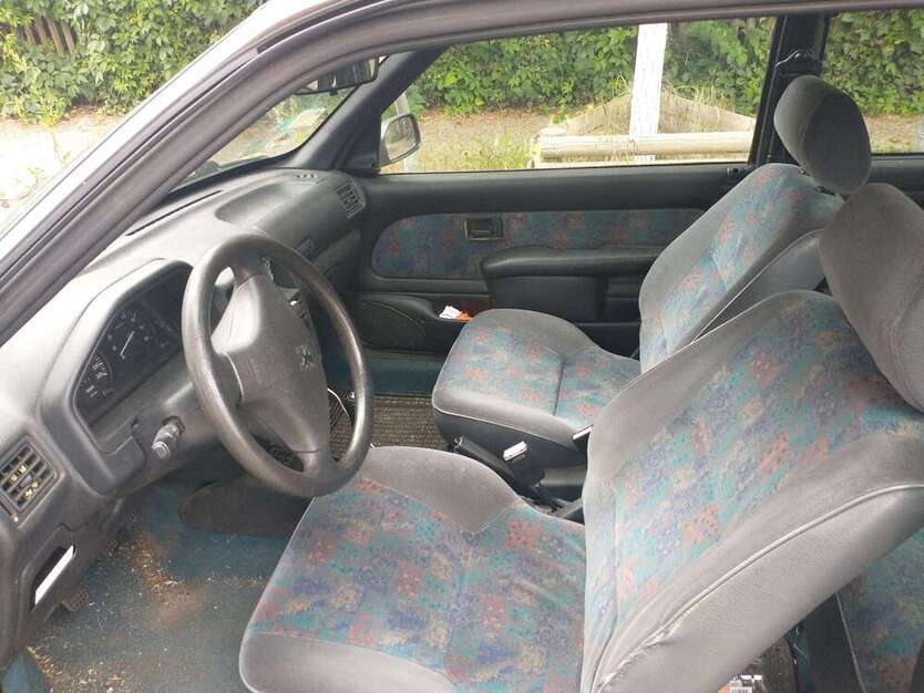 Peugeot 106 162.000 km 900 € Berlin 14163