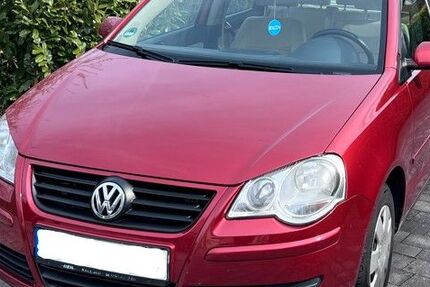 VW Polo 84.000 km 4.349 &euro; Pödeldorf 96123