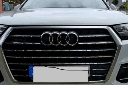 Audi Q7 52.000 km 35.500 € Hohenmölsen 06679
