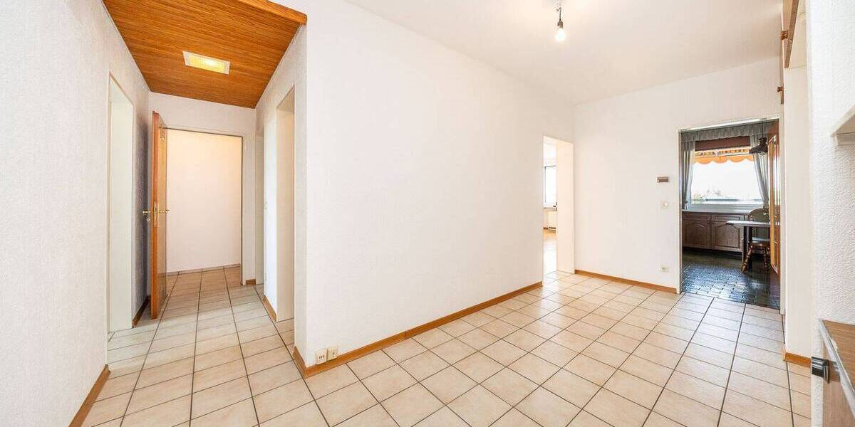 Etagenwohnung Planegg - 4 Zimmer, 97 m&sup2;, 450.000&euro; | Angebot:26401119