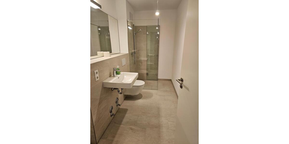 Etagenwohnung Brühl - 2 Zimmer, 62 m&sup2;, 1.100&euro; | Angebot:26317445