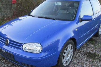 VW Golf 157.000 km 3.200 € Töttelstädt 99090