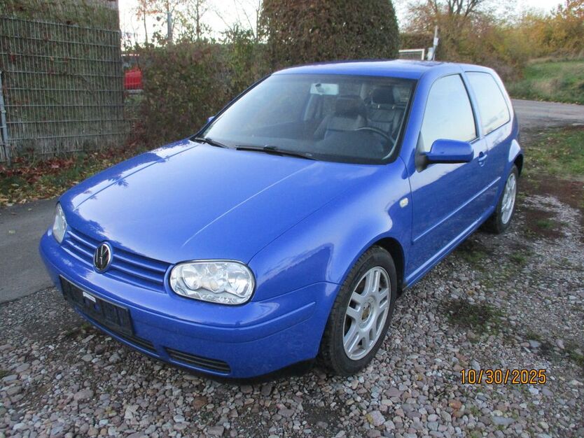 VW Golf 157.000 km 3.200 € Töttelstädt 99090