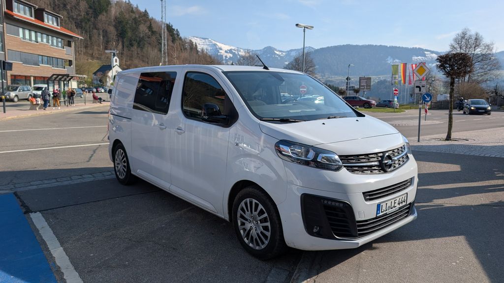 Opel Vivaro 18.500 km 24.900 &euro; Oberstaufen 87534