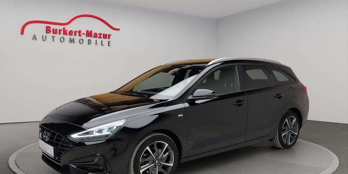 Hyundai i30 17.900 km 21.385 &euro; Kronach 96317