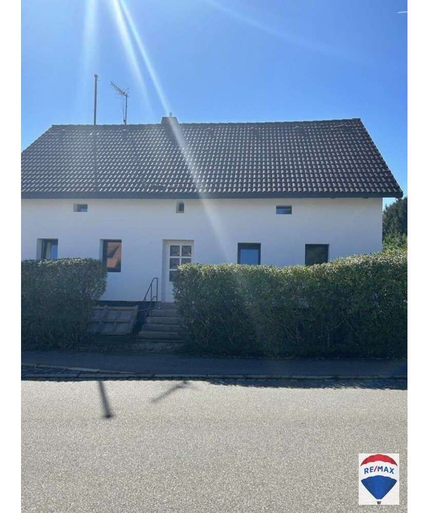 Haus zum Kaufen in Brand (Fuhrmannsreuth) 299.000 € 140 m²