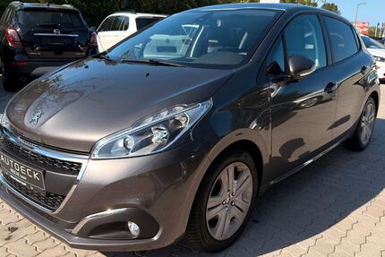 Peugeot 208 80.100 km 7.450 &euro; Flensburg 24941