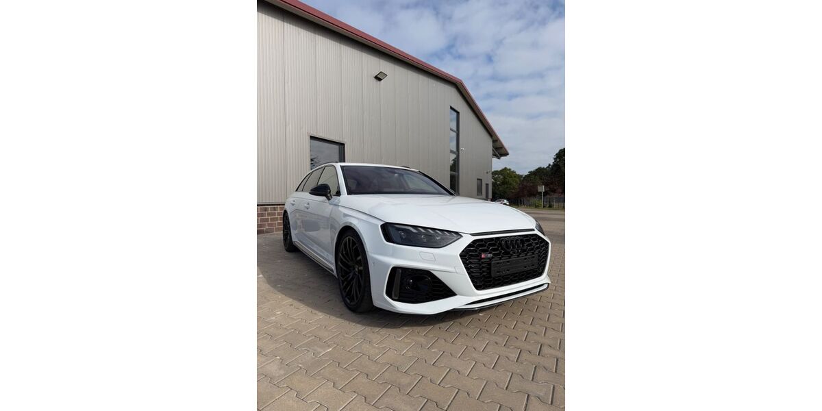 Audi RS4 96.392 km 57.490 &euro; Neuenkirchen 27251