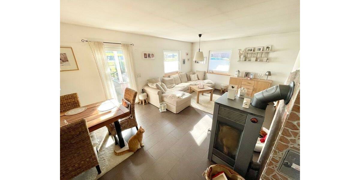 Zwei Häuser - ein Preis: Mehrgenerationen-Paradies: Holzbungalow & Siedlungshaus bei Ratzeburg 4 zimmer