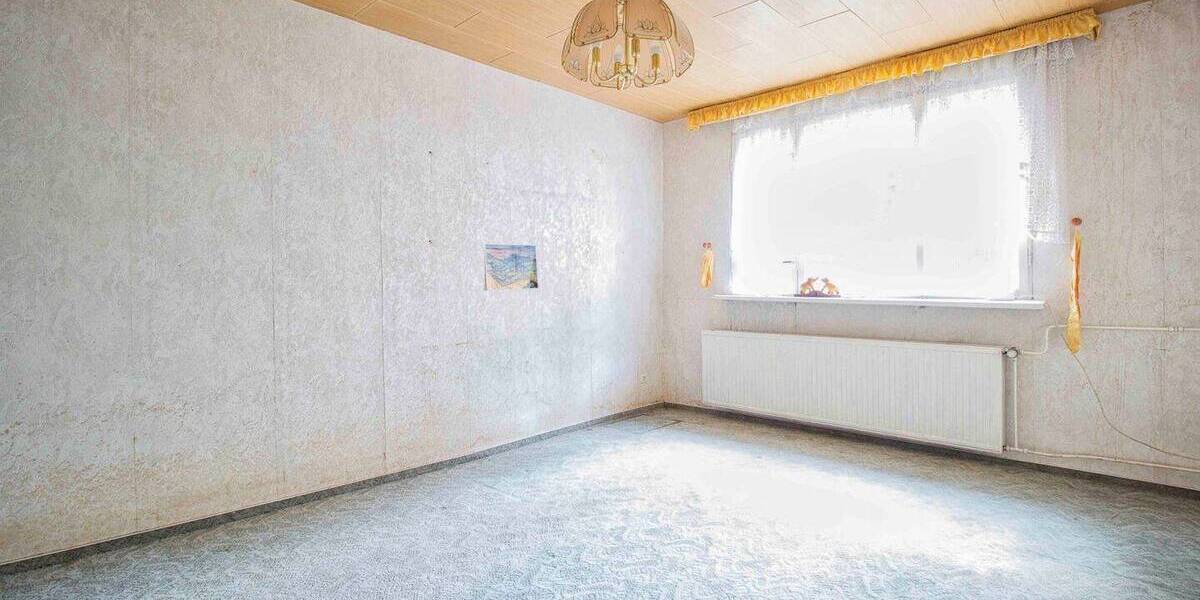 Doppelhaushälfte Züssow - 7 Zimmer, 183 m&sup2;, 195.000&euro; | Angebot:26043484