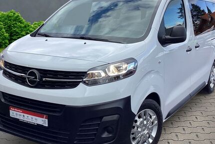 Opel Vivaro 107.486 km 22.790 &euro; Marktredwitz 95615