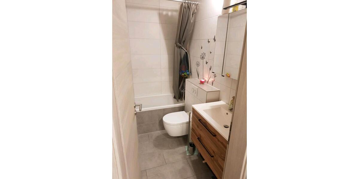 Etagenwohnung Augsburg Lechhausen - 2 Zimmer, 72 m&sup2;, 299.000&euro; | Angebot:26019626