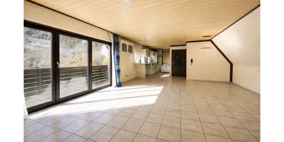 Mehrfamilienhaus, Wohnhaus Bad Dürkheim - 8 Zimmer, 244 m&sup2;, 299.000&euro; | Angebot:25687078