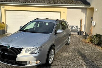 Skoda Superb 98.200 km 10.990 &euro; Wirges 56422