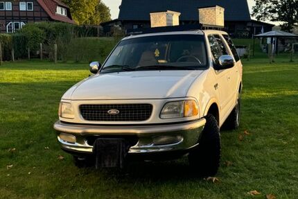 Ford Expedition 265.000 km 8.000 &euro; Brockum 49448