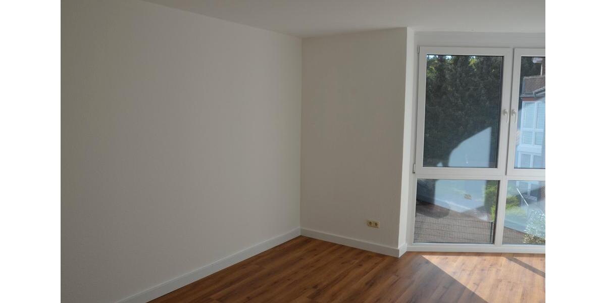 Etagenwohnung Bad Lippspringe - 3 Zimmer, 81 m&sup2;, 170.000&euro; | Angebot:26329413