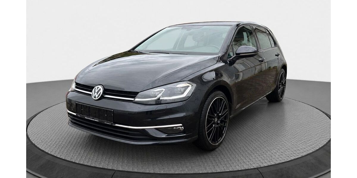 VW Golf 124.000 km 11.490 &euro; Koblenz 56072