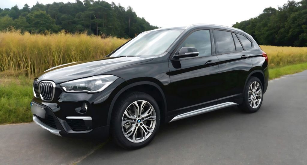 BMW X1 193.000 km 12.900 € Schrecksbach 34637