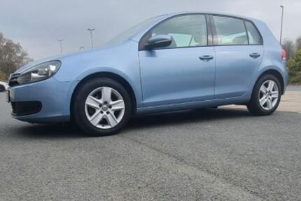 VW Golf 104.000 km 7.680 &euro; Georgsmarienhütte 49124