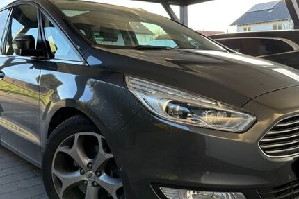 Ford Galaxy 53.000 km 22.999 &euro; Langgöns 35428