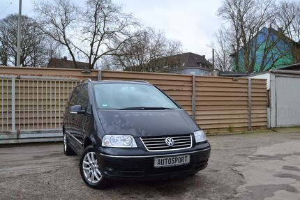 VW Sharan 121.000 km 11.980 € Duisburg 47166