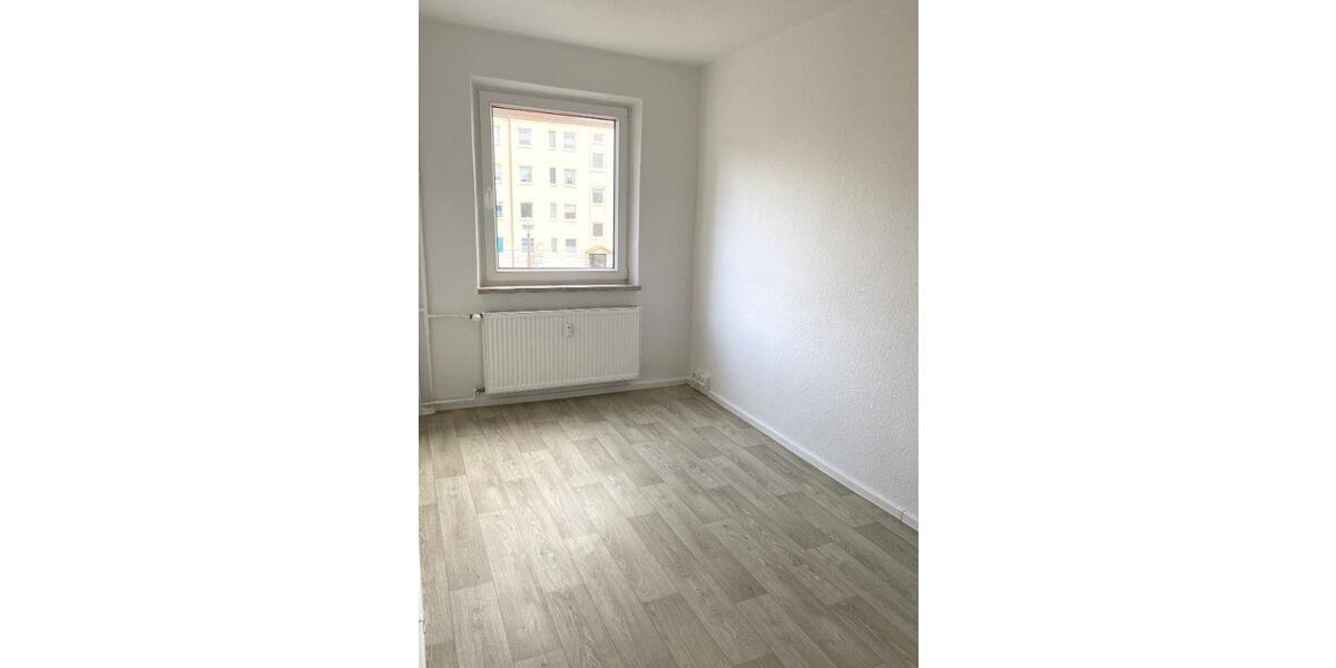 Etagenwohnung Aschersleben - 3 Zimmer, 62 m&sup2;, 312&euro; | Angebot:26344563