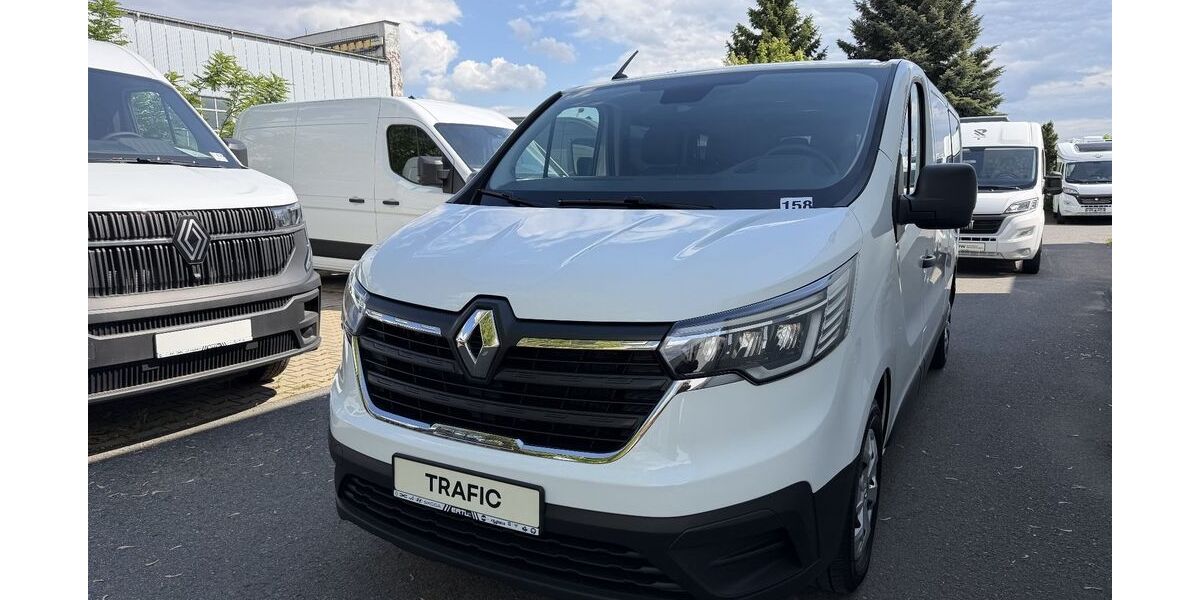 Renault Trafic 46.532 km 22.690 &euro; Dresden 01139