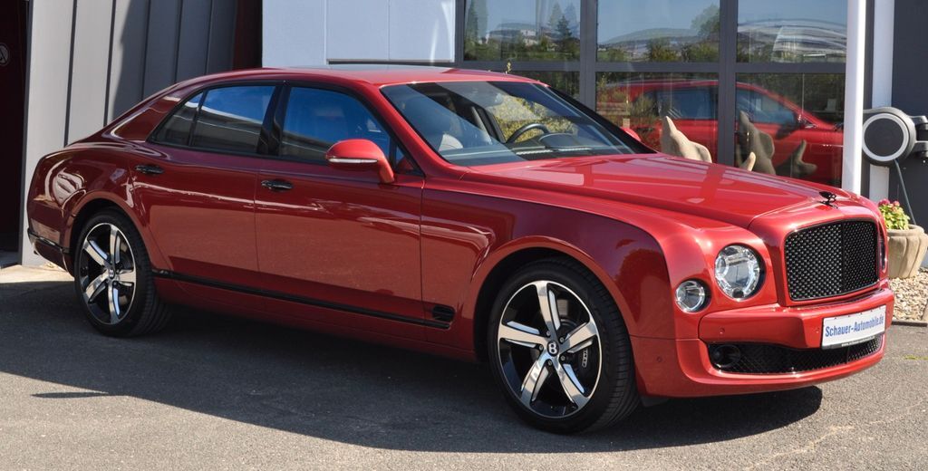 Bentley Mulsanne 38.800 km 124.500 € Fürth / Sack 90765