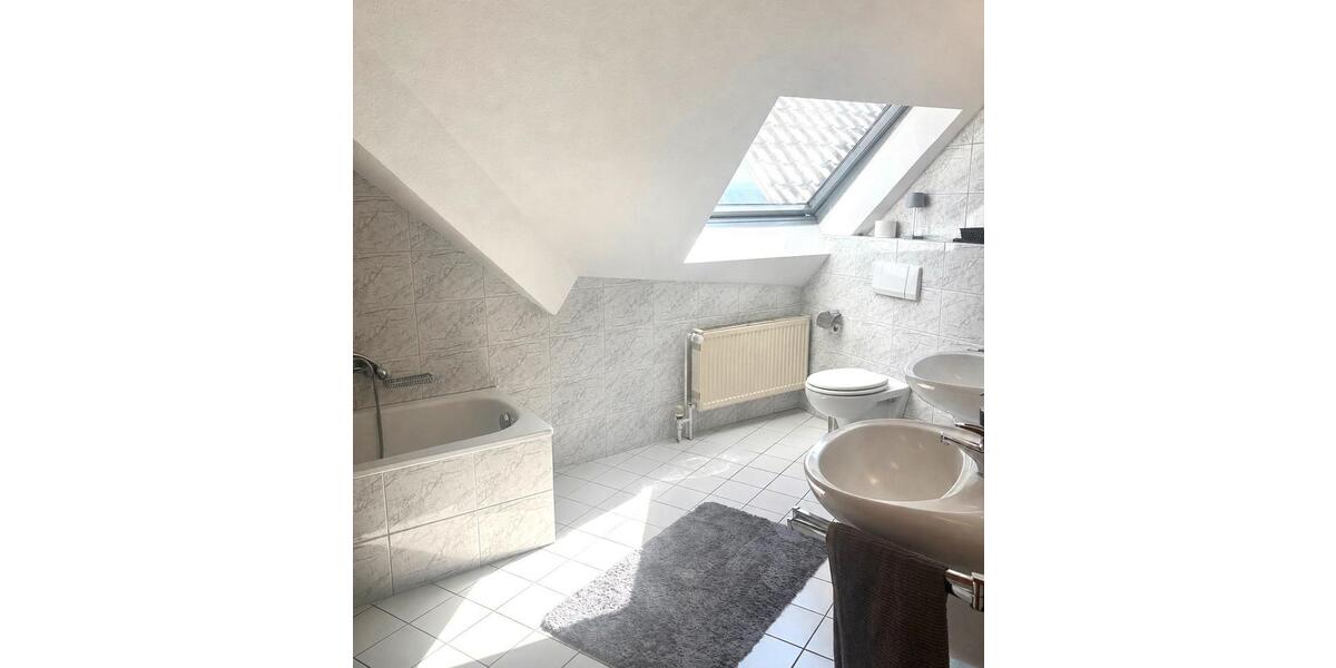 Reihenhaus Haren (Ems) - 8 Zimmer, 225 m&sup2;, 420.000&euro; | Angebot:26689252