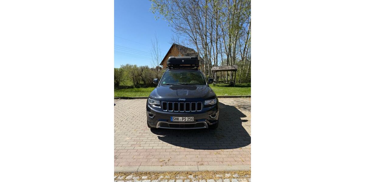 Jeep Grand Cherokee 232.000 km 12.200 &euro; Hermsdorf 07629