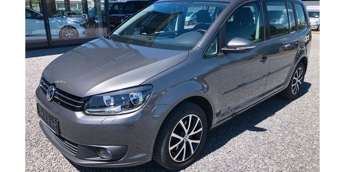 VW Touran 181.000 km 7.950 &euro; Öhringen 74613