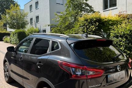 Nissan Qashqai 120.361 km 10.900 &euro; Hamburg 22297