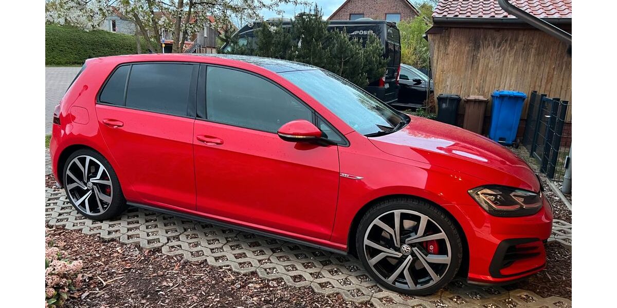 VW Golf 145.480 km 21.000 &euro; Adenbüttel 38528