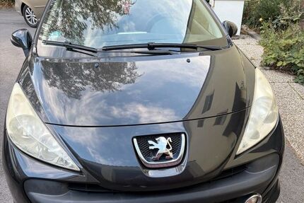 Peugeot 207 176.000 km 700 &euro; Lemgo 32657