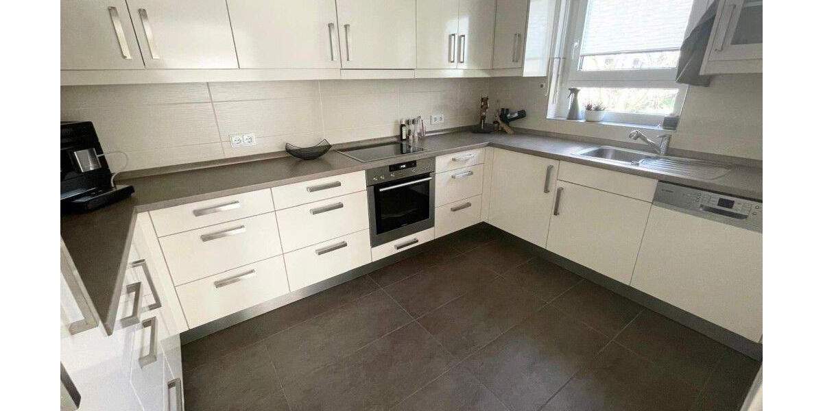 Etagenwohnung Oberkirch - 3 Zimmer, 106 m&sup2;, 1.270&euro; | Angebot:24435553