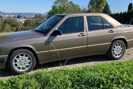 Mercedes-Benz 190 227.500 km 3.700 &euro; Reichenau 78479