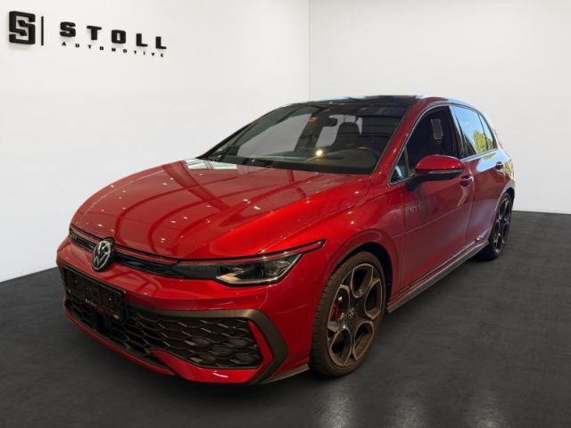 VW Golf 9.900 km 39.990 € Waldshut-Tiengen 79761