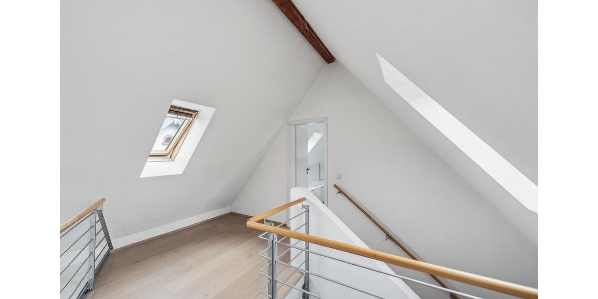 Maisonettenwohnung Ilbesheim bei Landau in der Pfalz - 3.5 Zimmer, 139 m&sup2;, 1.450&euro; | Angebot:23560196