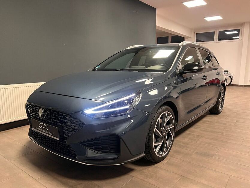 i30