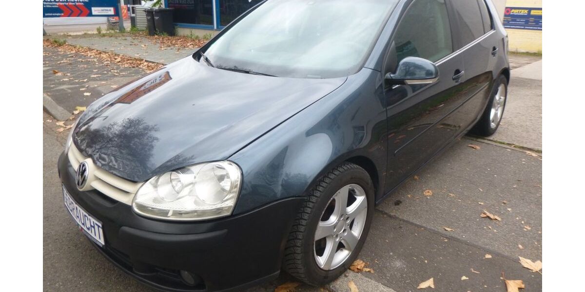 VW Golf 242.000 km 900 &euro; Mannheim 68199