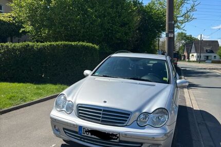 Mercedes C 220