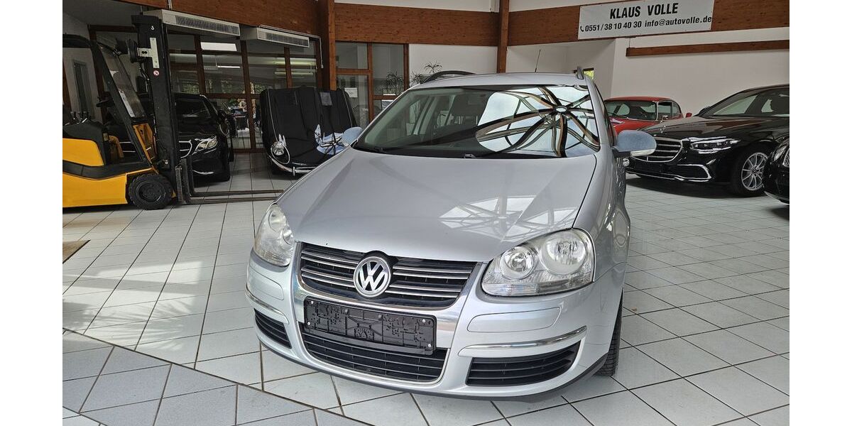 VW Golf 323.900 km 995 &euro; Göttingen 37079