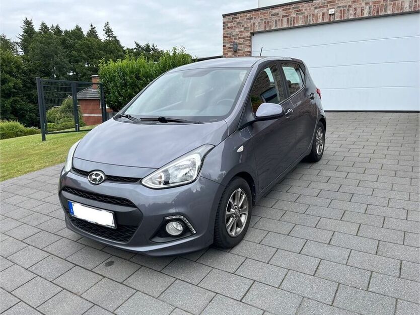i10