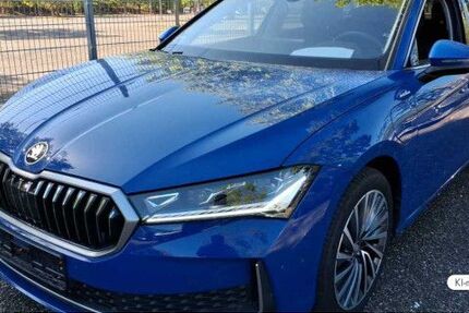 Skoda Superb 28.200 km 45.930 &euro; Mannheim 68167